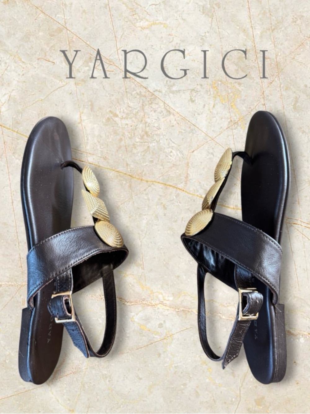 🛍️SALE🛍️YARGICI Women's Brown Leather Flat Thong Sandals w/ Gold Accent Ornament - Picture 4 of 11